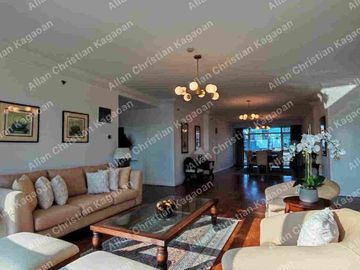 3 bedroom nicely furnished and well maintained unit at The Pacific Plaza Towers (PPT) in BGC For Lease