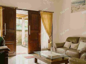 Jual Rumah Mewah Jl. Pengayoman Panakkukang Mas. 6KT 6KM SHM