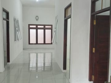Rumah Medayu Selatan SIAP HUNI, KOSONGAN