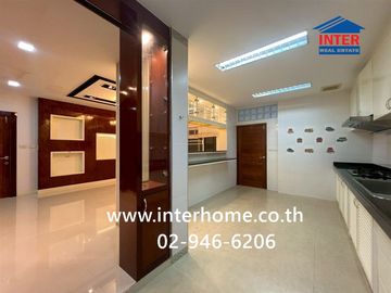 Two-story detached house with swimming pool, 128.8 sq.w., Sena Grand Home Rangsit-Tiwanon Village, Bang Bua Thong-Bang Phun Road, Rangsit-Pathum Thani