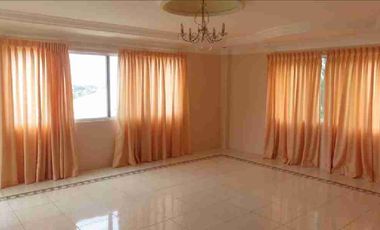 House for rent in Cebu City, Gated in Banilad close to schools