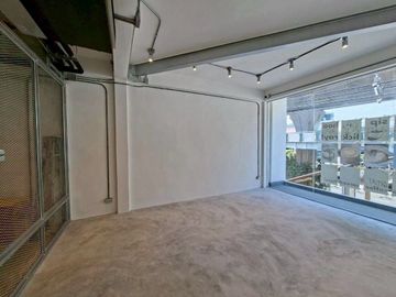 🚩For Rent🚩Cafe & Restaurant, Main Road Sukhumvit, Near BTS Bangjak