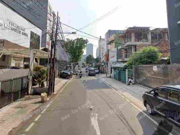 Disewakan rumah besar cocok untuk usaha di Kramat Kwitang Jakarta Pusat