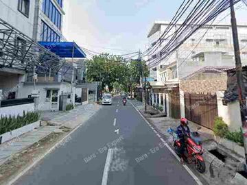 Disewakan rumah besar cocok untuk usaha di Kramat Kwitang Jakarta Pusat