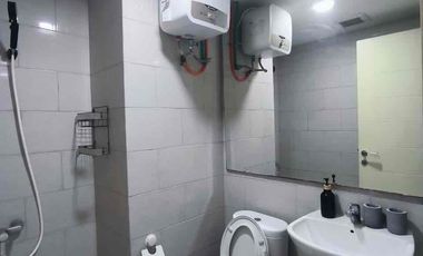 Murah Apartemen Anderson Pakuwon 2BR Siap Huni Furnish View Pool & City