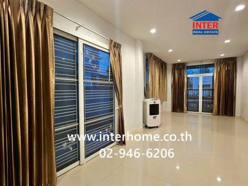 Two-story detached house, 38.2 sq.wah, Sena Ville Lam Luk Ka-Khlong 6 village, near Mang Mee Sap Market, Soi Bueng Kham Phroi, Thetsaban Lam Luk Ka 1