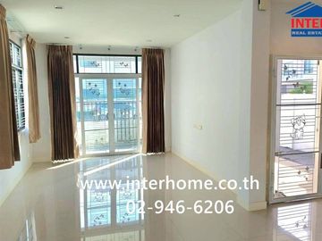 Two-story detached house, 38.2 sq.wah, Sena Ville Lam Luk Ka-Khlong 6 village, near Mang Mee Sap Market, Soi Bueng Kham Phroi, Thetsaban Lam Luk Ka 1
