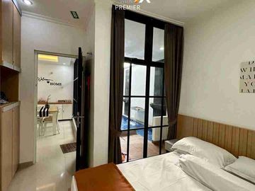 villa furnish dengan private pool dekat alun-alun kota batu