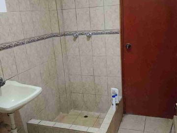 Vendo Dpto tipo casita , Urb .Palomino