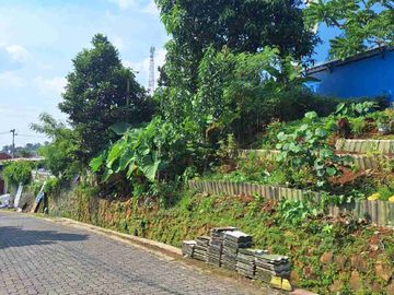 DiJual KAVLING 220m2 di pinggir Jalan Siroto Banyumanik Semarang