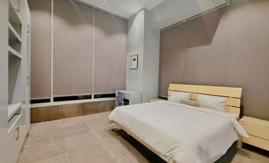 BRAND NEW 4 BR unit with PARKING  | THE LUXE  BGC