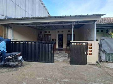 Rumah 1 lantai siap huni dekat Jl Raya Bojongsari dekat tol Pamulang