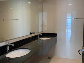 3BR Condo for Sale, East Gallery Place BGC