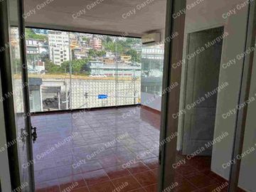 local en venta o renta plaza universidad