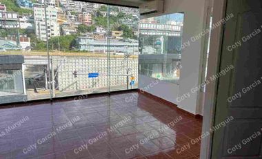local en venta o renta plaza universidad