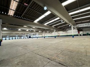 Renta nave industrial Tlalnepantla 11200 m2