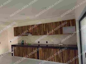 Venta de casa Jacarandas