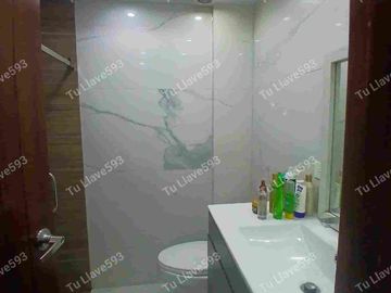VENDO LINDO DEPARTAMENTO DUPLEX REMODELADO  - CIUDAD BICENTENARIO