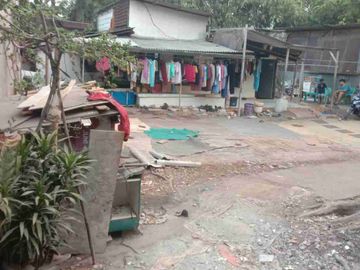 HFN0354 JUAL CEPAT tanah parkiran di jalan Manunggal, Meruya Selatan, Jakarta Barat