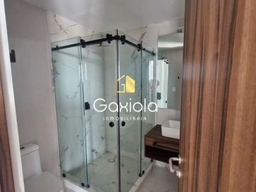 Se VENDE Departamento equipado listo para mudarse, ubicado en Ceiba Residencial, acceso controlado y área común con alberca