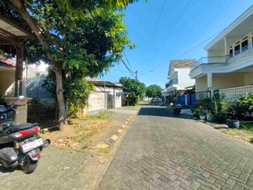 Rumah Araya Blok Depan Kota Malang