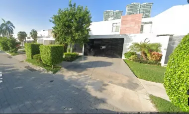HERMOSA CASA EN VENTA