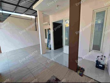 Dijual murah ! rumah di Griya Amerta Medayu