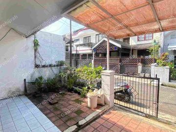 Disewakan Rumah Strategis Di Sarijadi