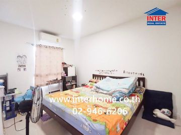 Two-story townhome, 17.4 sq.wa., Baan Pruksa 116 Rangsit Khlong Hok, near Future Park Rangsit, Soi Rangsit Khlong Hok, Khlong Hok Road, Rangsit-Nakhon
