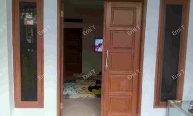 Rumah 1 lantai full Dak dan Bata Merah di Ciracas Jakarta Timur
