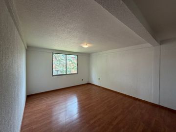 CASA EN VENTA EN METEPEC