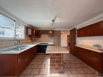 CASA EN VENTA EN METEPEC