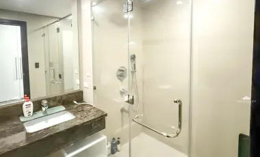 Condo for Sale in Garden Towers at Makati City 2 Bedoom