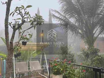 Dijual  Villa Terbaik Siap Huni di Sersan Bajuri Setiabudi Lembang Bandung