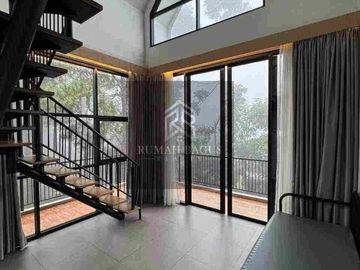 Dijual  Villa Terbaik Siap Huni di Sersan Bajuri Setiabudi Lembang Bandung