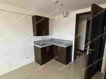 23.42SQM RFO RENT TO OWN STUDIO FACING MANILA