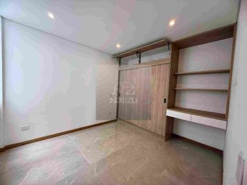 Casa Unifamiliar en Urbanización abierta para estrenar
