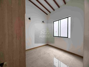Casa Unifamiliar en Urbanización abierta para estrenar