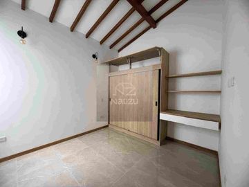 Casa Unifamiliar en Urbanización abierta para estrenar