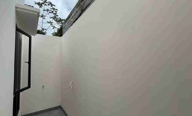 Rumah Baru Mezanine dekat Bubulak di Sindangbarang Kota Bogor