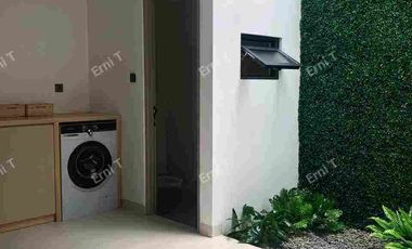 Rumah Konsep Dobel Deker di Cilandak Jakarta Selatan
