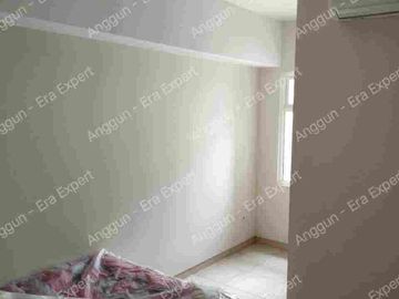 Disewakan tahunan 2br unfurnished Tower Basella Lantai 21 Apartment Springlake Summarecon Bekasi