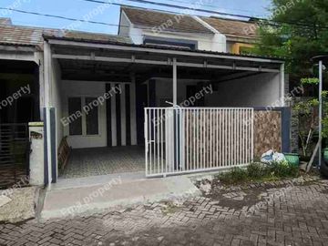 Dijual rumah renov siap huni di Green Semanggi Residence