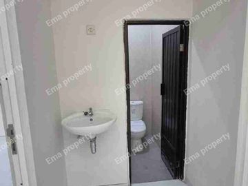 Dijual rumah renov siap huni di Green Semanggi Residence