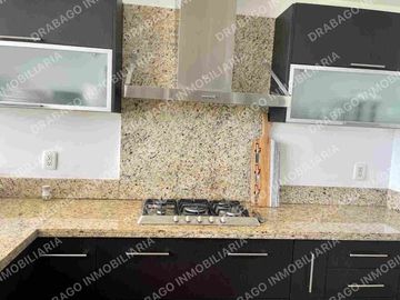 Departamento en renta amueblado en Puerto Cancún en piso 5 en BeTowers