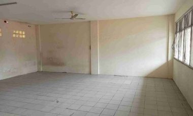 disewakan gedung bekas sekolah bekasi utara