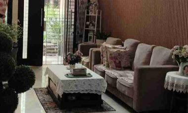 Disewakan rumah semi furnished di permata hijau permai bekasi