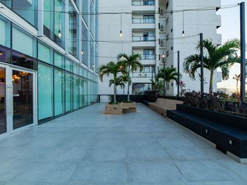 EN VENTA OFICINA ADECUADA DE 77 M² | HUMANA WORK CENTER