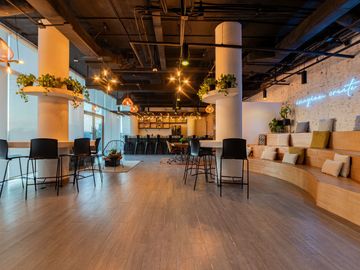 EN VENTA OFICINA ADECUADA DE 77 M² | HUMANA WORK CENTER