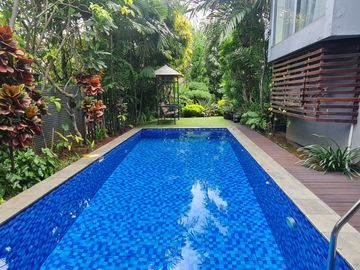 RUMAH MEWAH BANGUNAN MANDIRI, PRIVATE POOL BSD ELECTRIC GATE GARAGE
